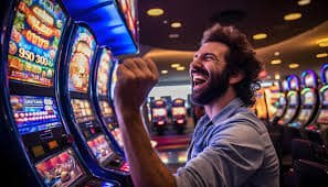 Mobile phone showing 777pnl apk wins results page